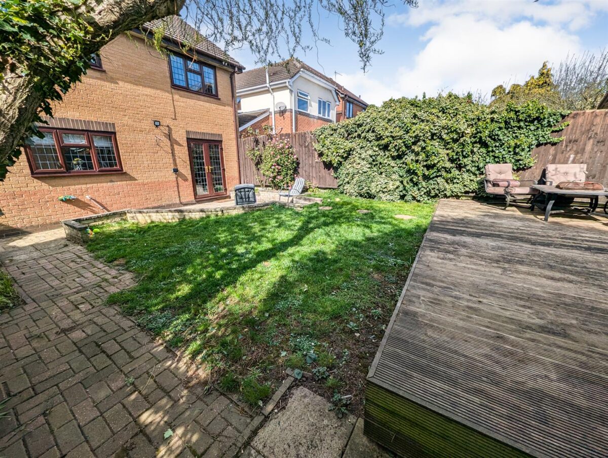 Charnwood Road, Corby