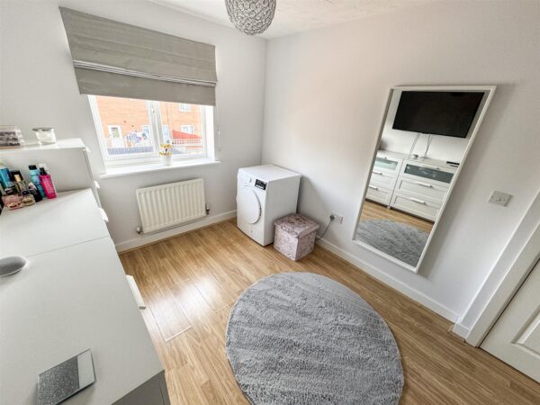 Violet Close, Corby