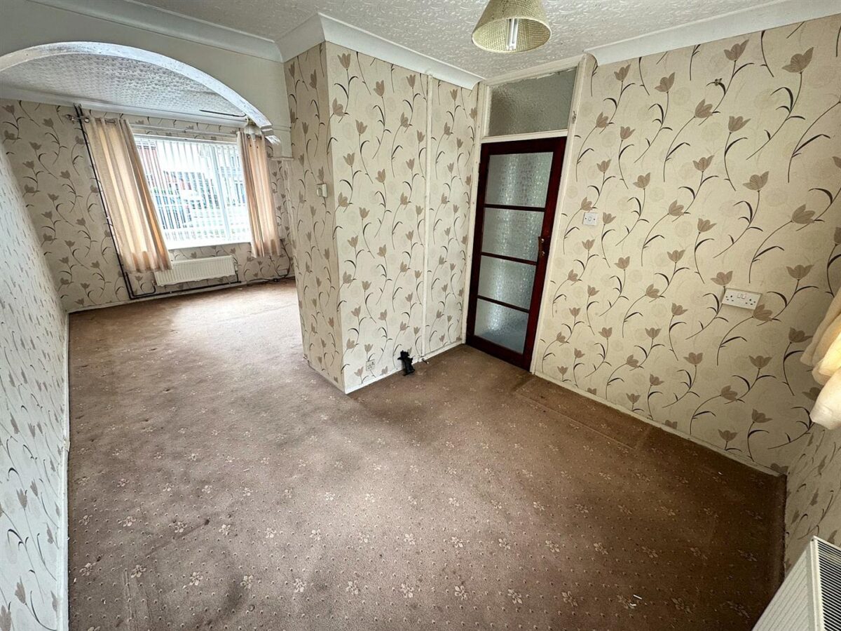 Willow Brook Road, Corby
