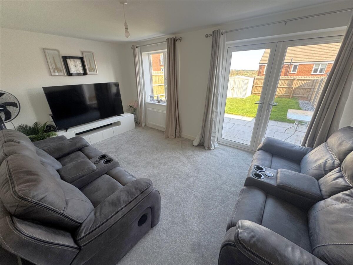 Kennard Close, Weldon Park