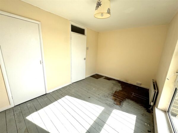 Elizabeth Street, Corby