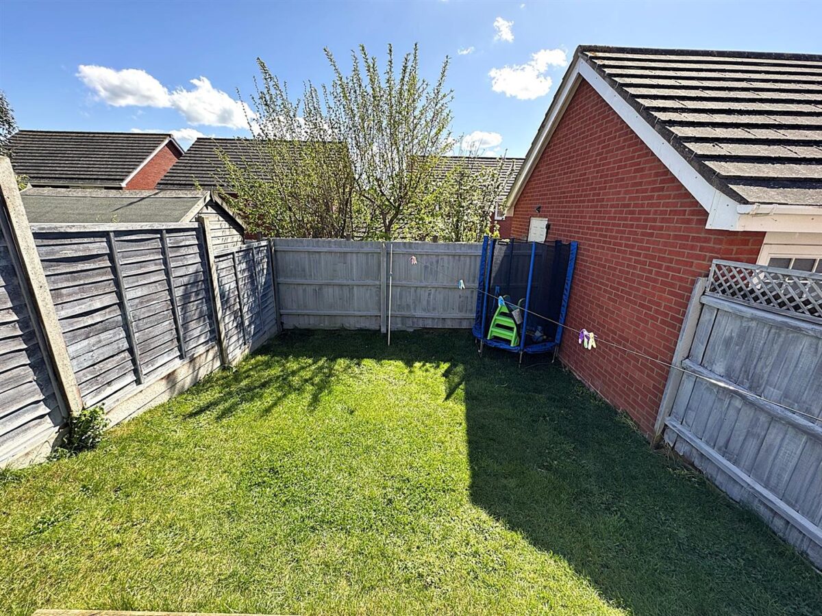 Chepstow Road, Corby