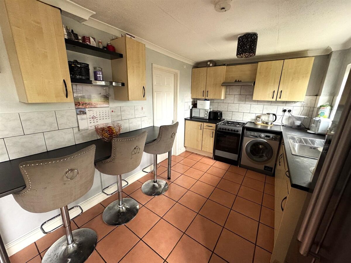 Grantham Walk, Corby