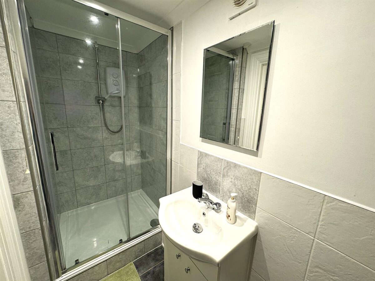 Hillside Crescent, Weldon, Corby