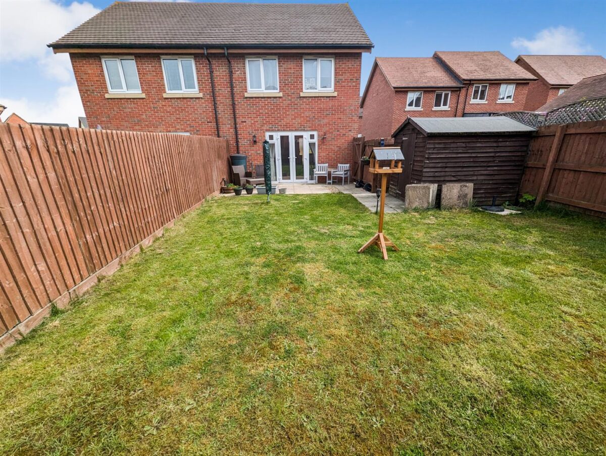 Hobby Drive, Corby