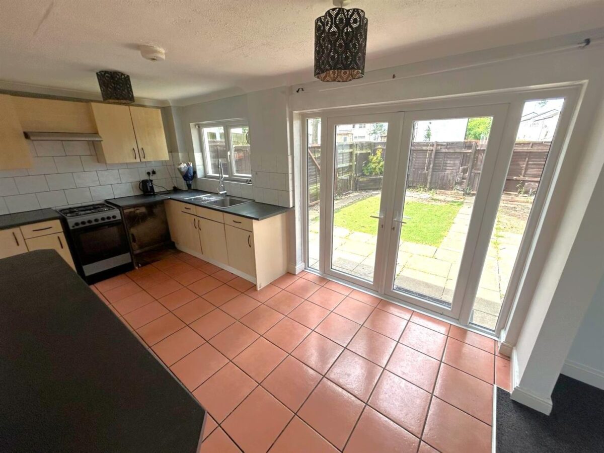 Grantham Walk, Corby