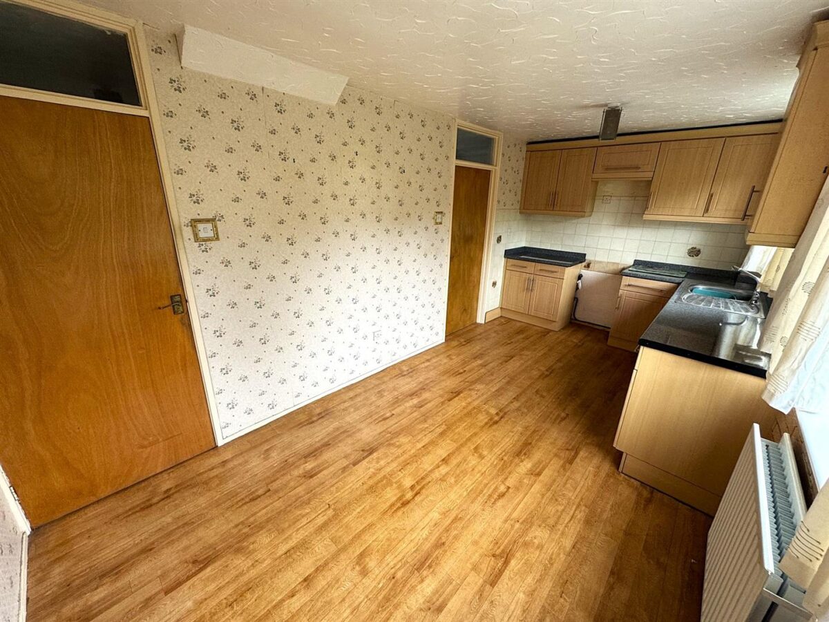 Greig Walk, Corby