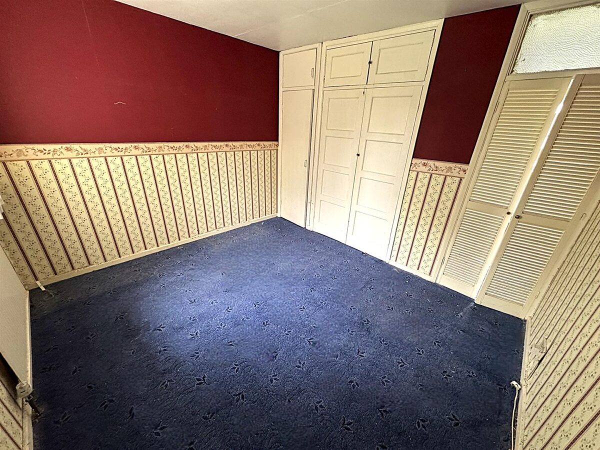 Willow Brook Road, Corby
