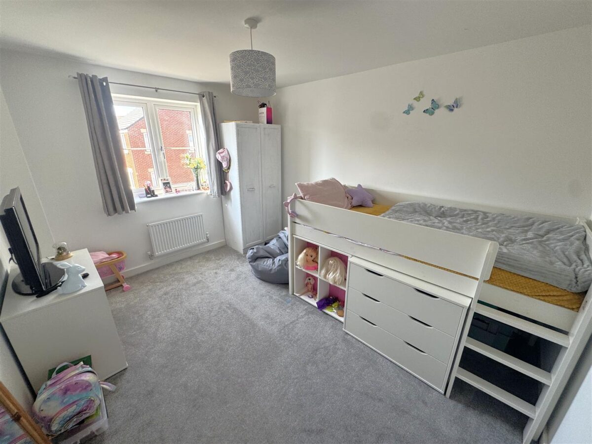 Kennard Close, Weldon Park