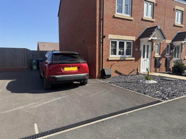 Kennard Close, Weldon Park
