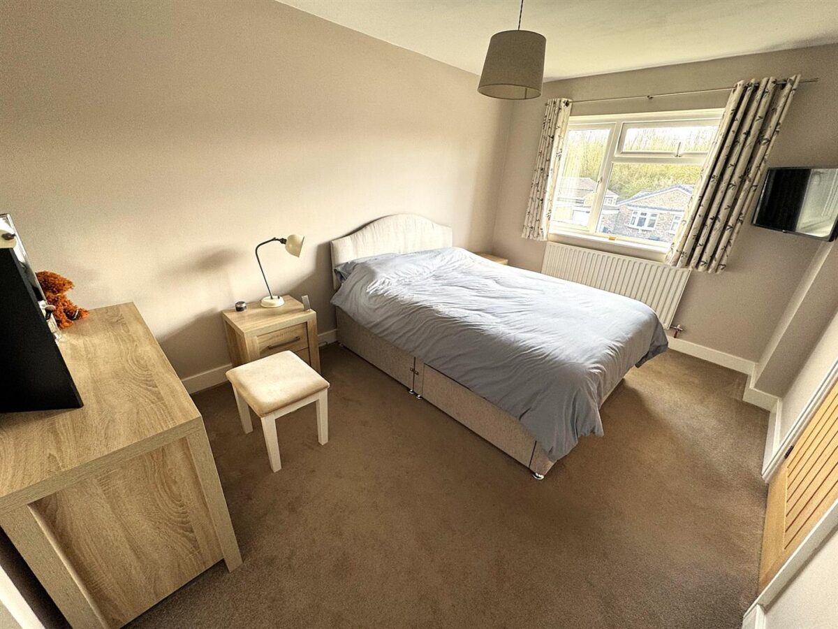 Hillside Crescent, Weldon, Corby