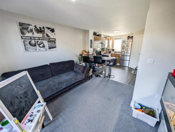 Egan Close, Weldon, Corby