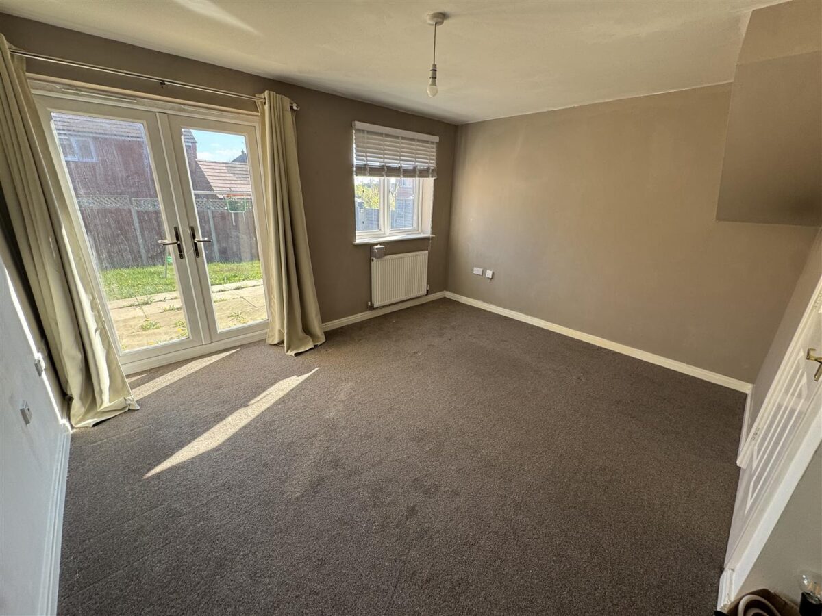 Farnborough Close, Corby