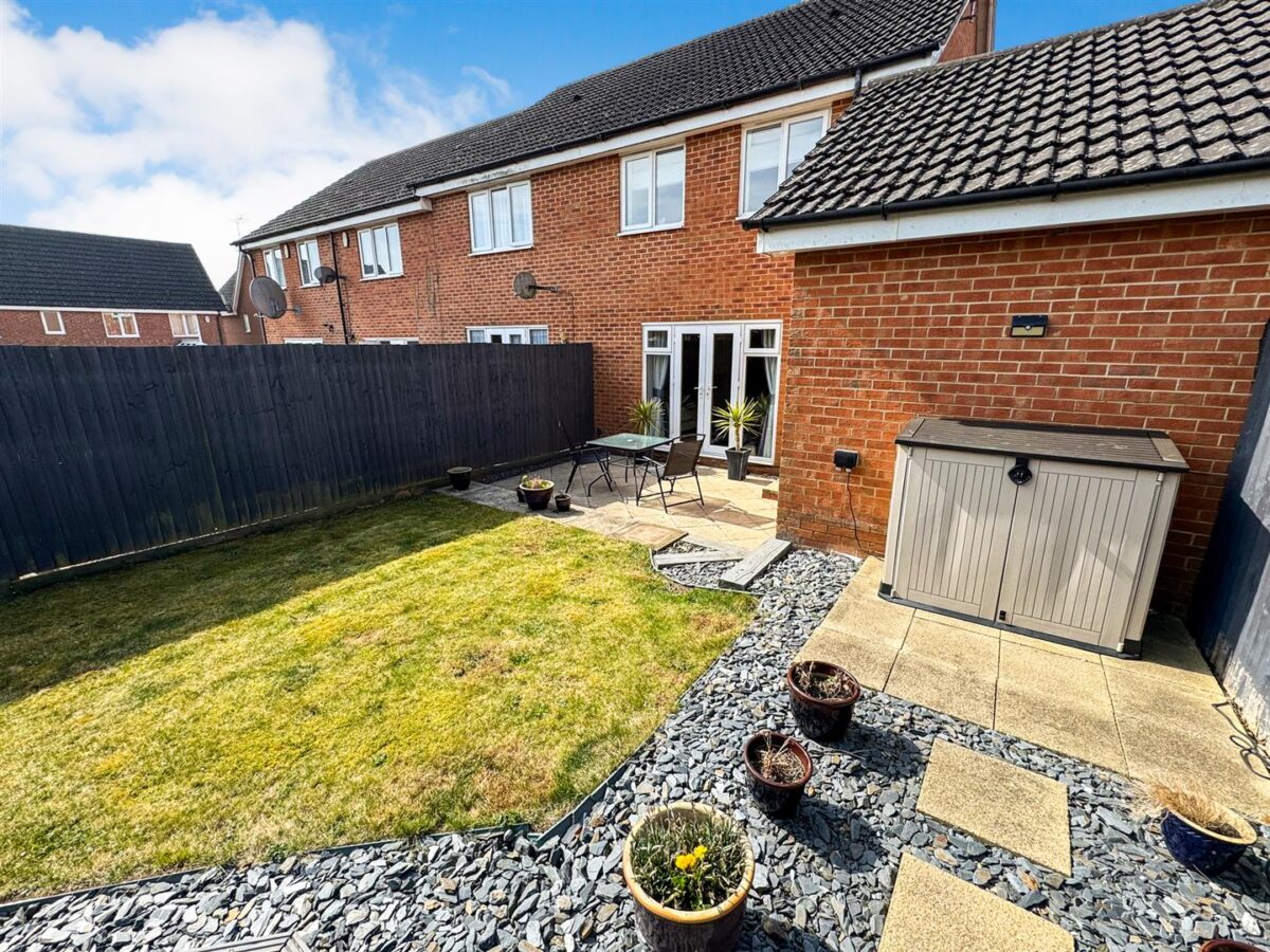 Violet Close, Corby