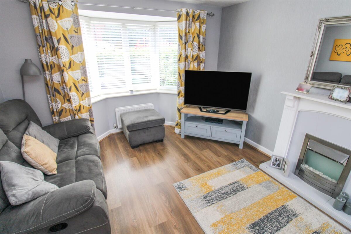 Violet Close, Corby