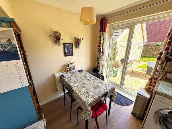 Corfe Close, Corby
