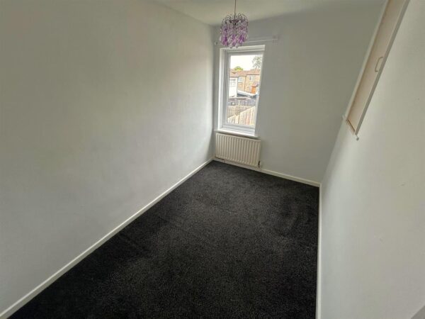 Grantham Walk, Corby