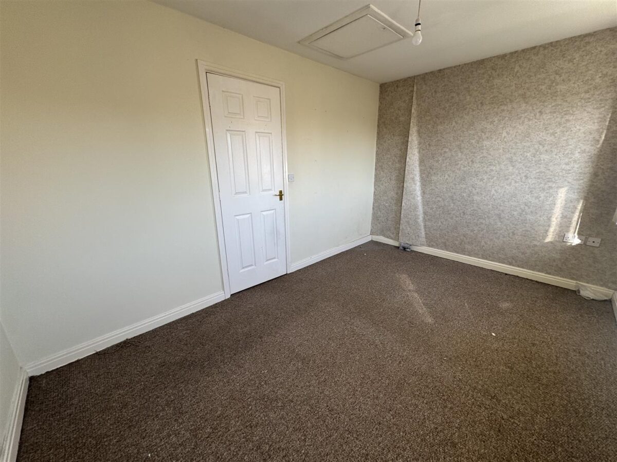 Farnborough Close, Corby