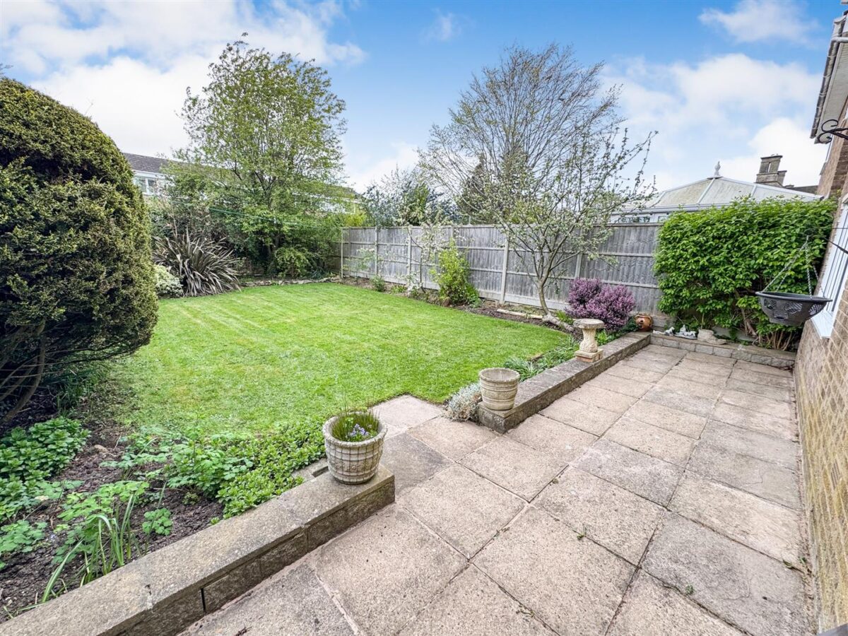 The Lawns, Corby