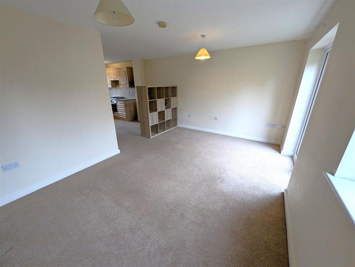 Folkestone Drive, Corby
