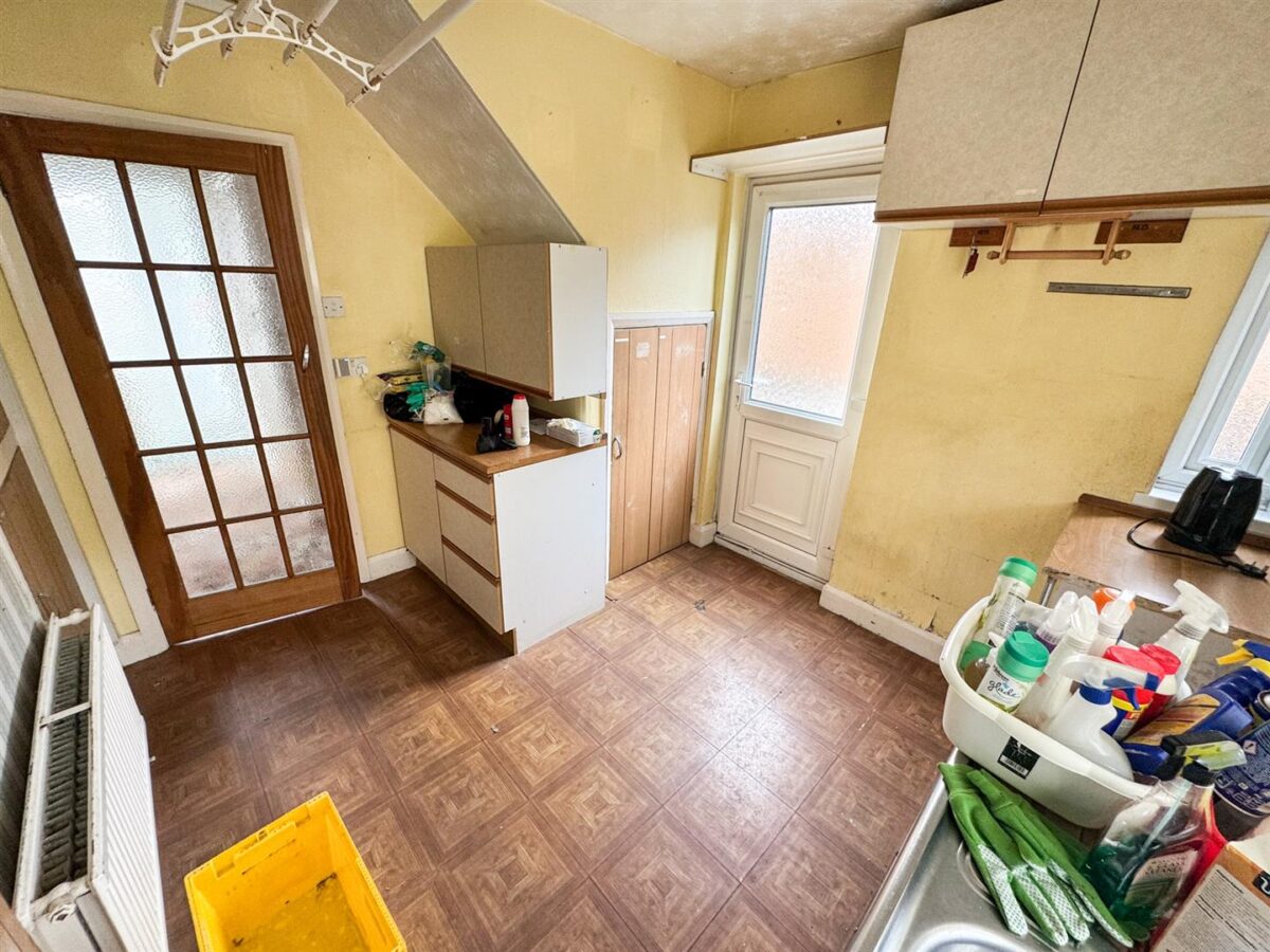Faraday Grove, Corby