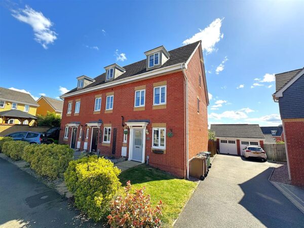 Chepstow Road, Corby