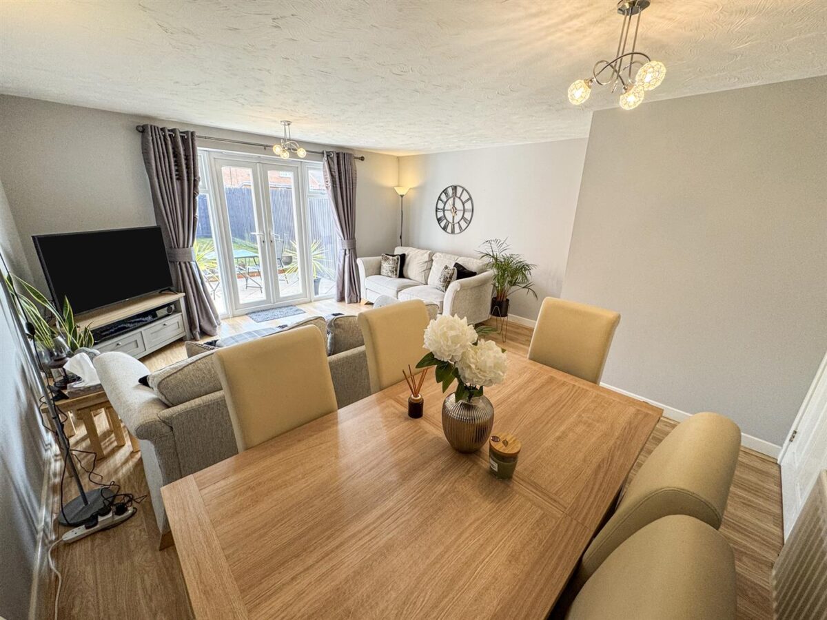 Violet Close, Corby