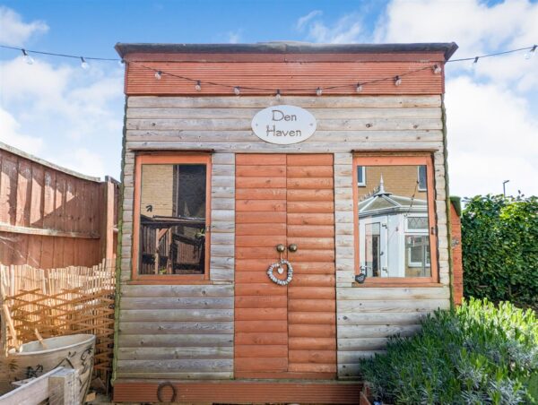 Hempland Close, Great Oakley, Corby