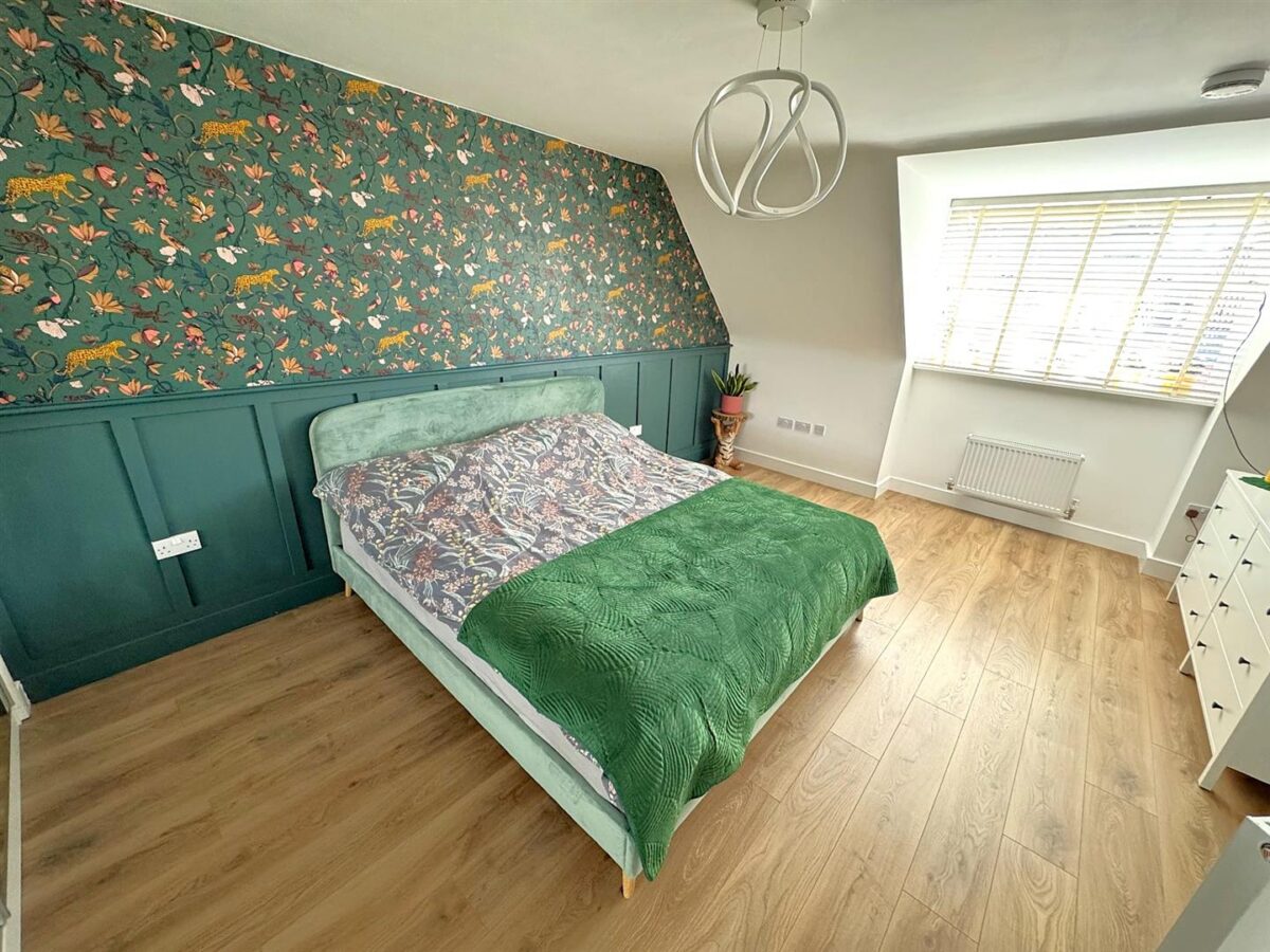 Regal Close, Corby