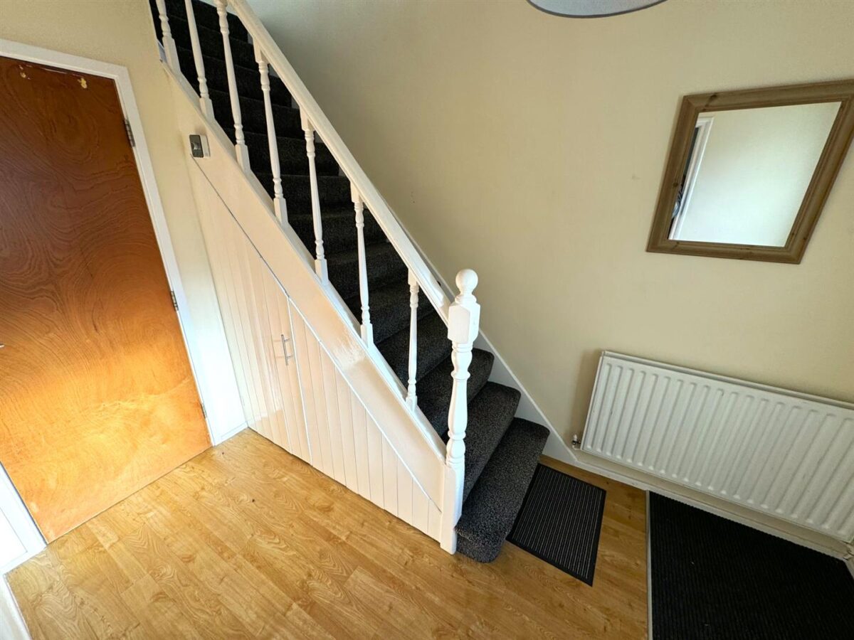 Willow Brook Road, Corby