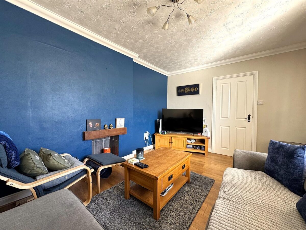 Shetland Way, Corby