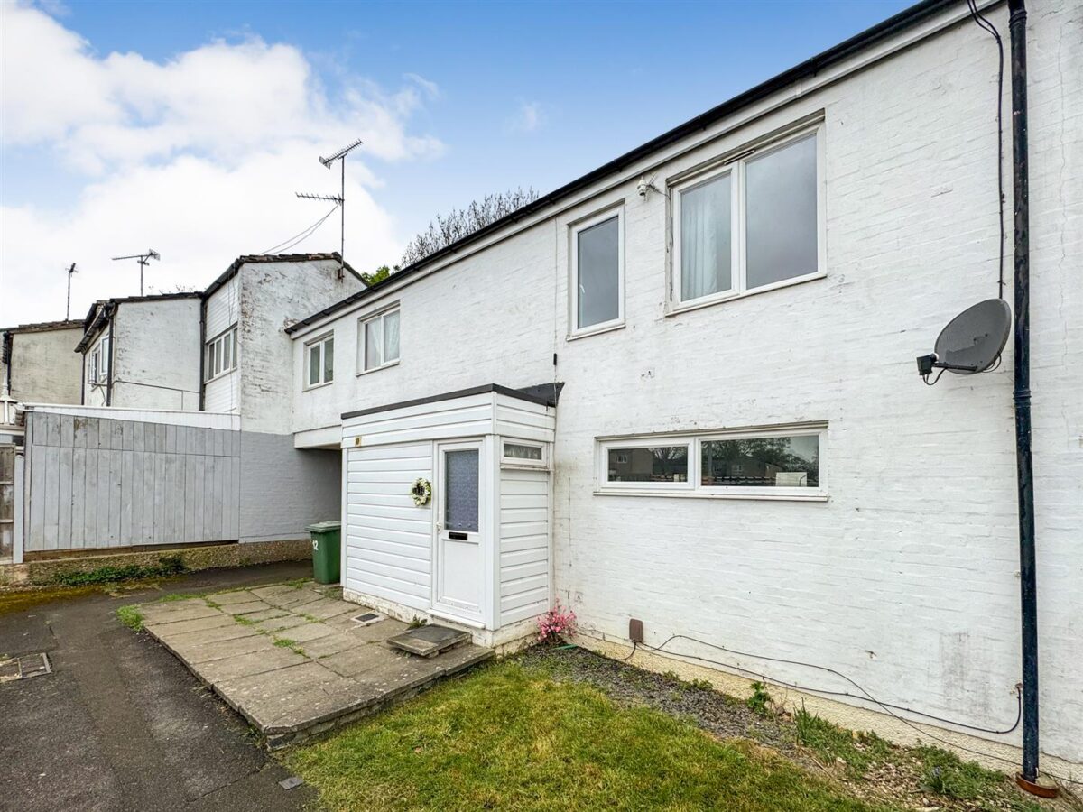 Grantham Walk, Corby