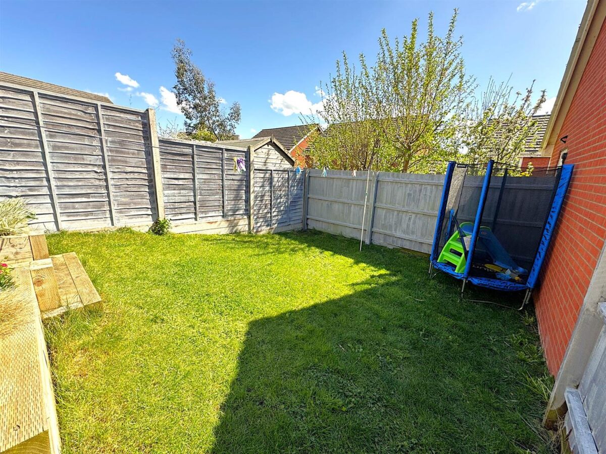 Chepstow Road, Corby