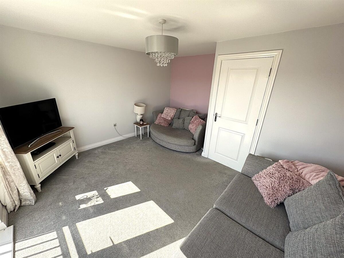 Chepstow Road, Corby