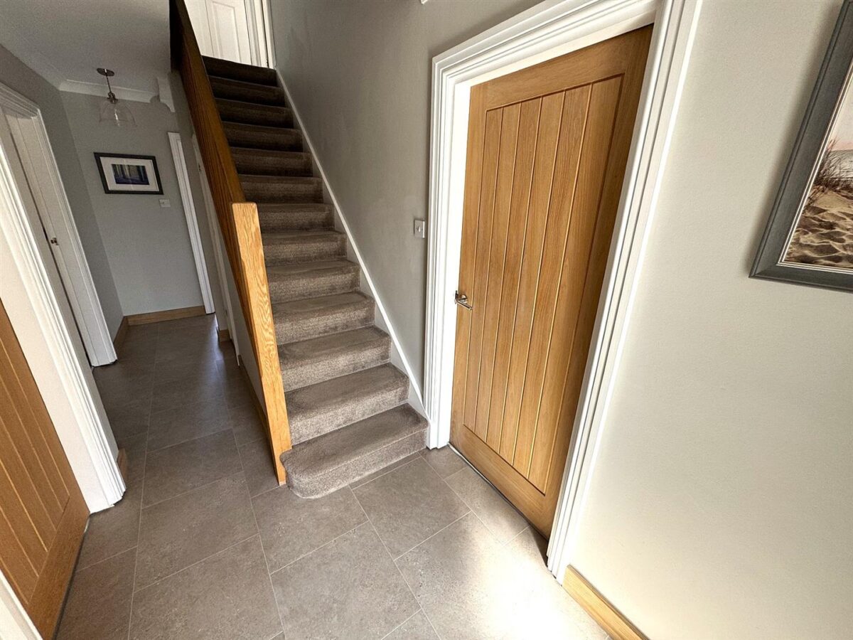 Hillside Crescent, Weldon, Corby
