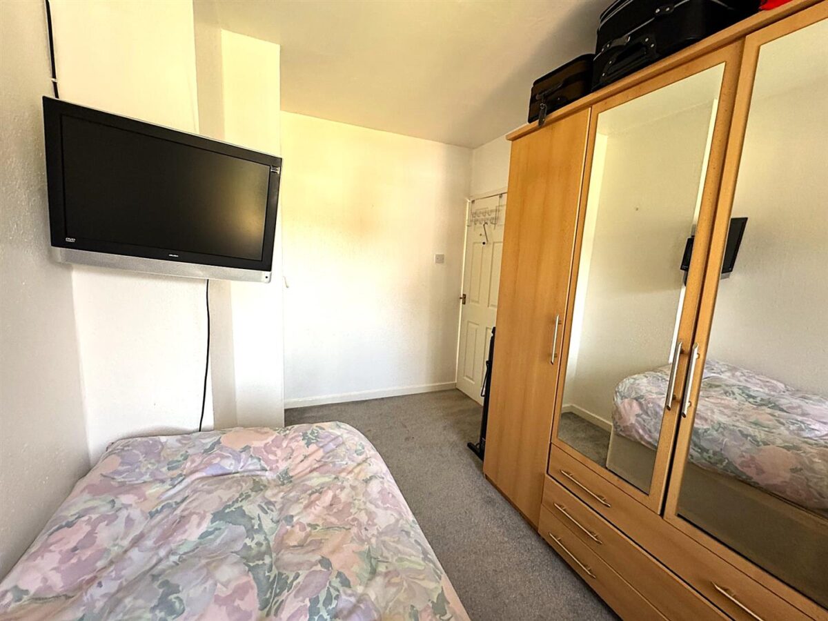 Occupation Road, Corby