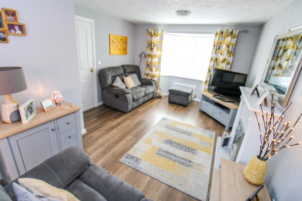 Violet Close, Corby