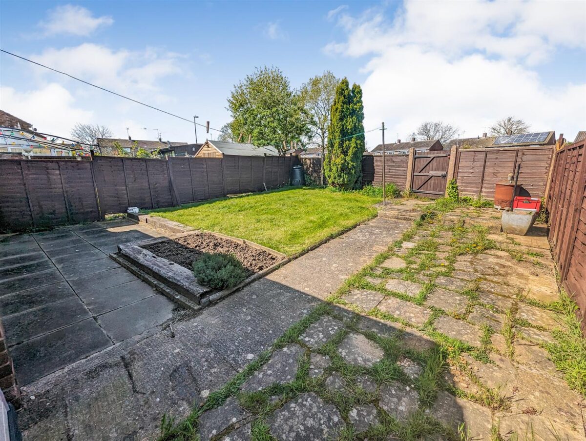 Sturminster Way, Corby