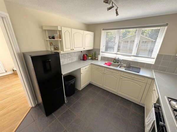 Sycamore Drive, Desborough, Kettering