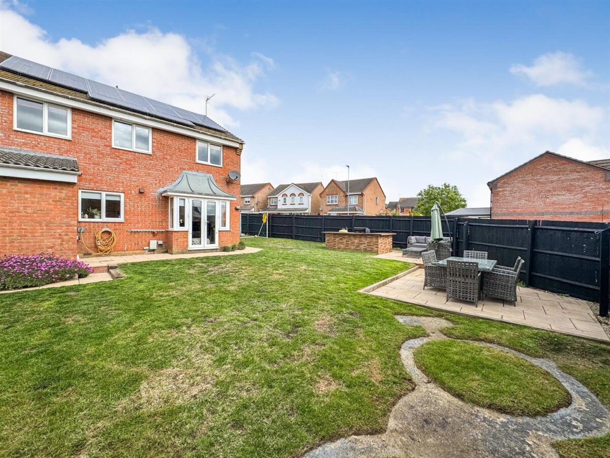 Keld Close, Corby