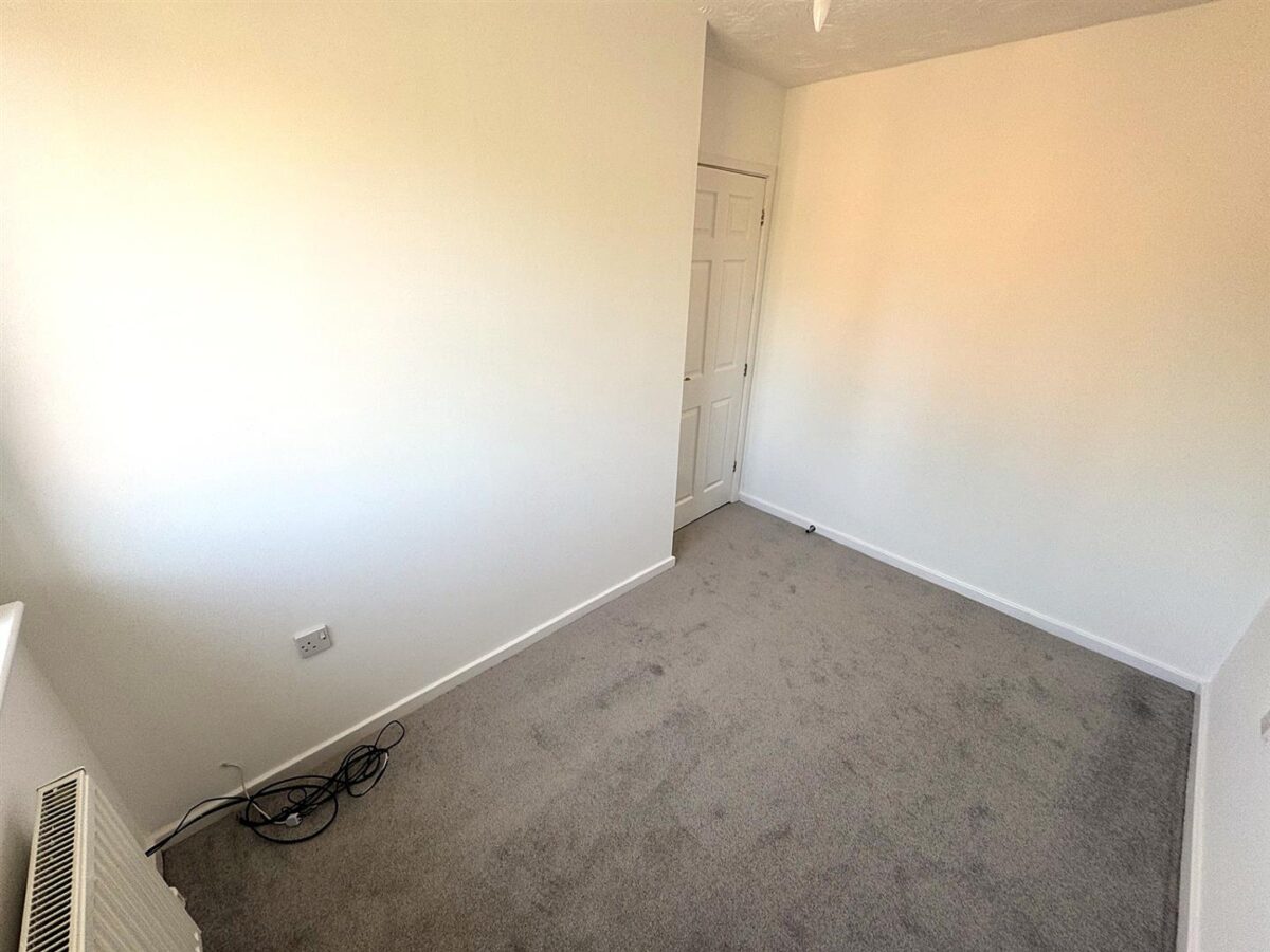 Lowry Close, Corby