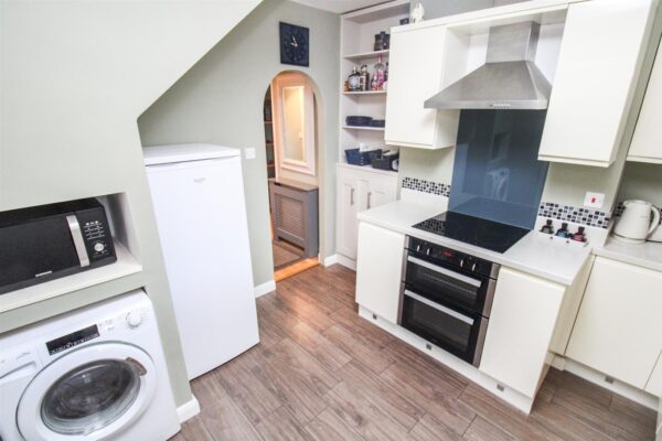 Westfields Road, Corby