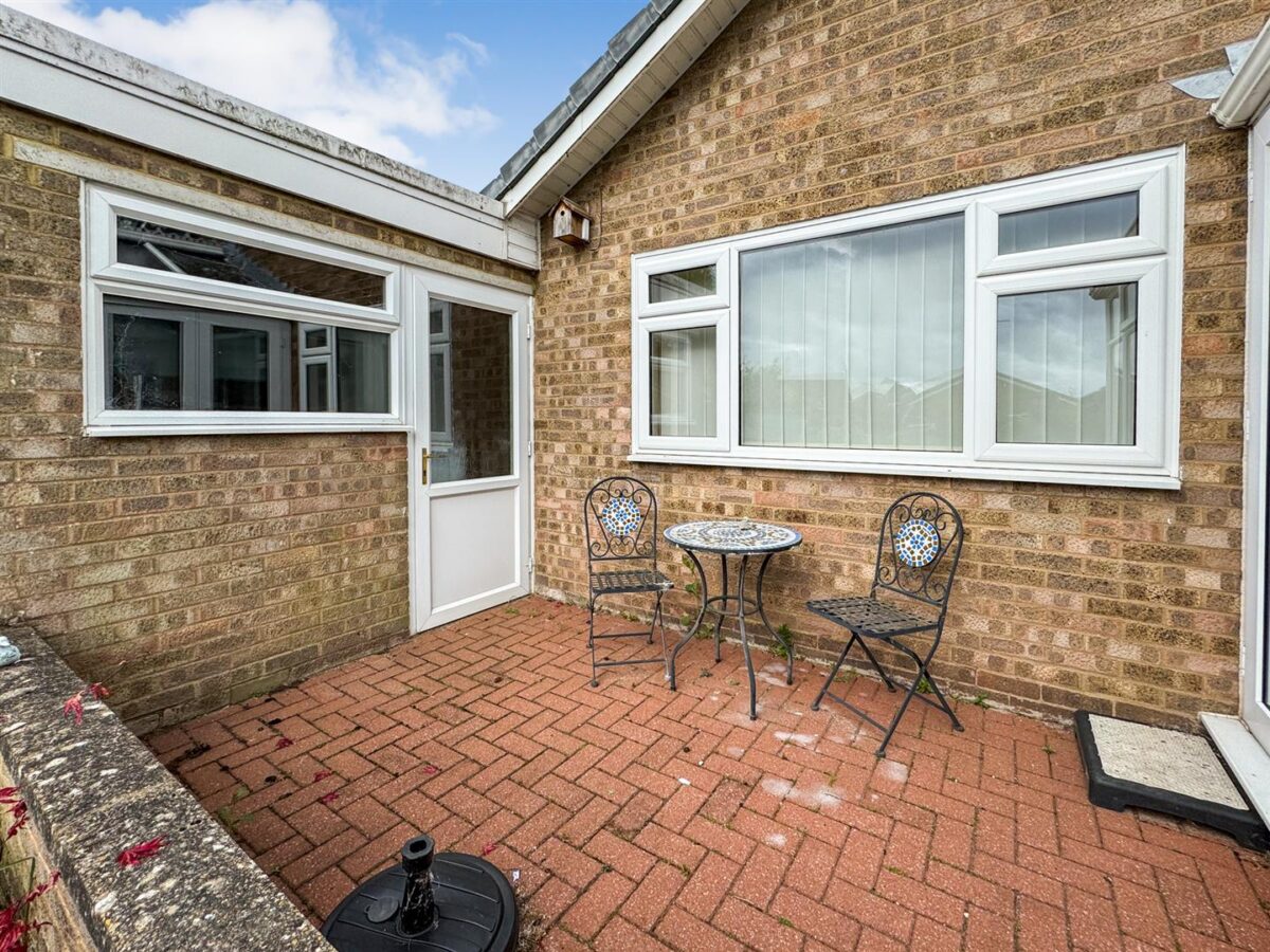 Denmark Close, Corby