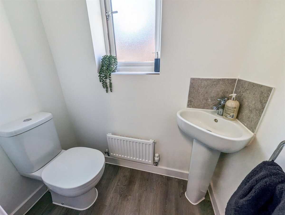 Kennard close, Corby