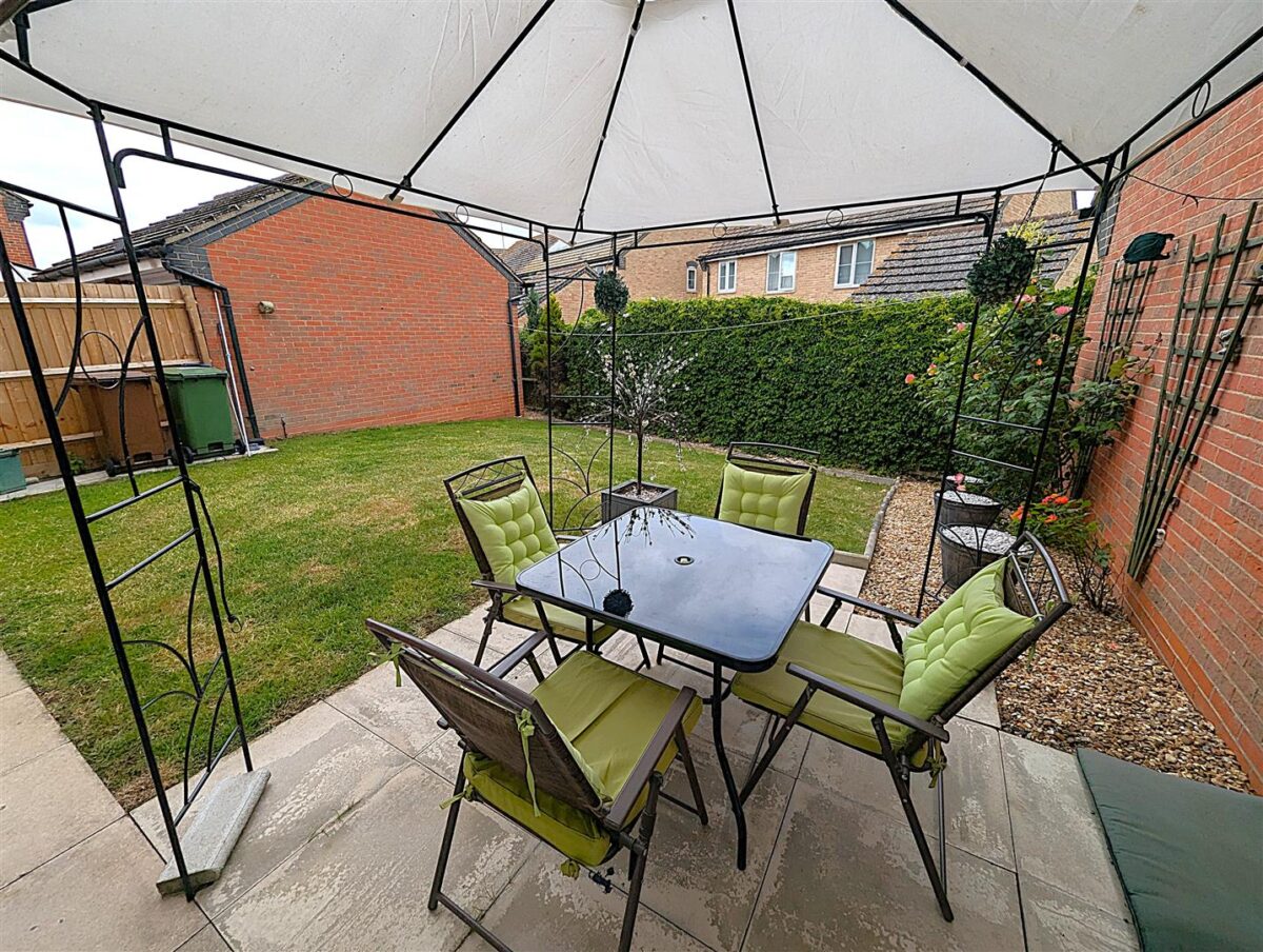 Jackdaw Road, Corby