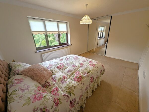 Briery Close, Great Oakley, Corby