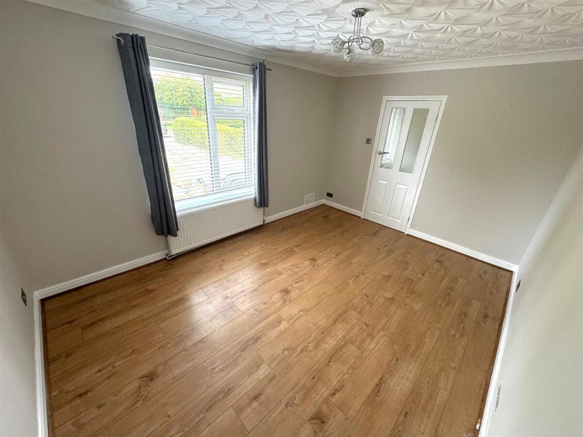 Dryden Way, Corby