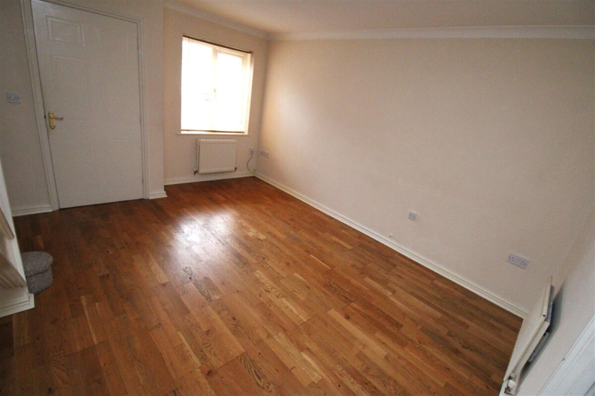 Barth Close, Great Oakley, Corby