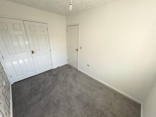 Lowry Close, Corby