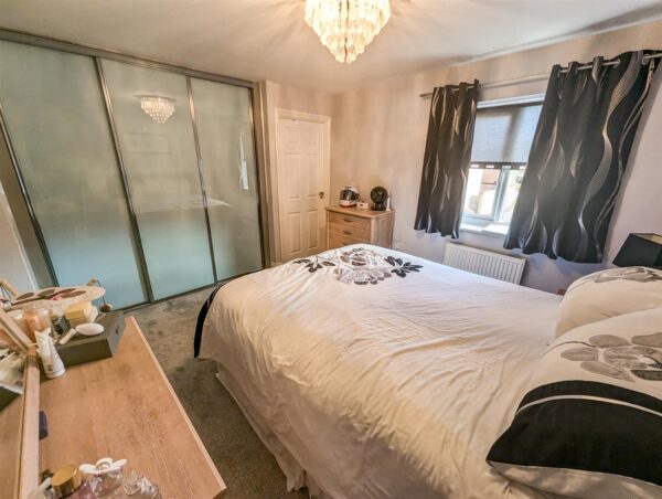 Jackdaw Road, Corby
